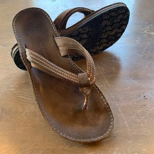 NWOT. John Varvatos men’s leather sandals